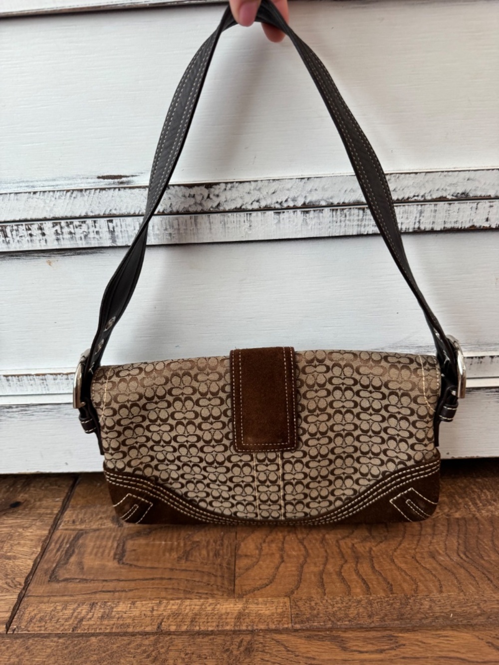 Vintage Coach Soho Signature Shoulder Bag 3628 Purse Brown Suede Buckle Y2K - Picture 3 of 11
